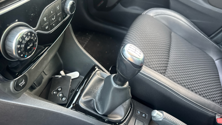 Renault Clio 0.9 TCE 90 GT Line 5dr Petrol Hatchback